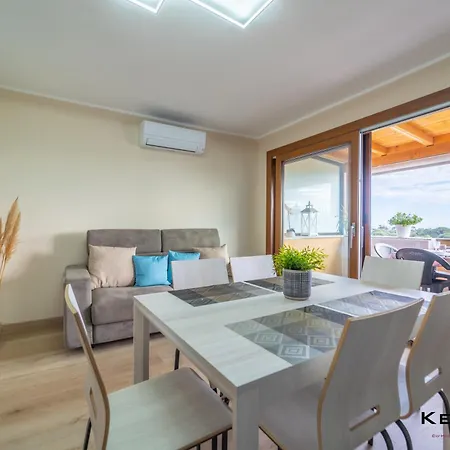 Smeralda Blue Sky Apartman *